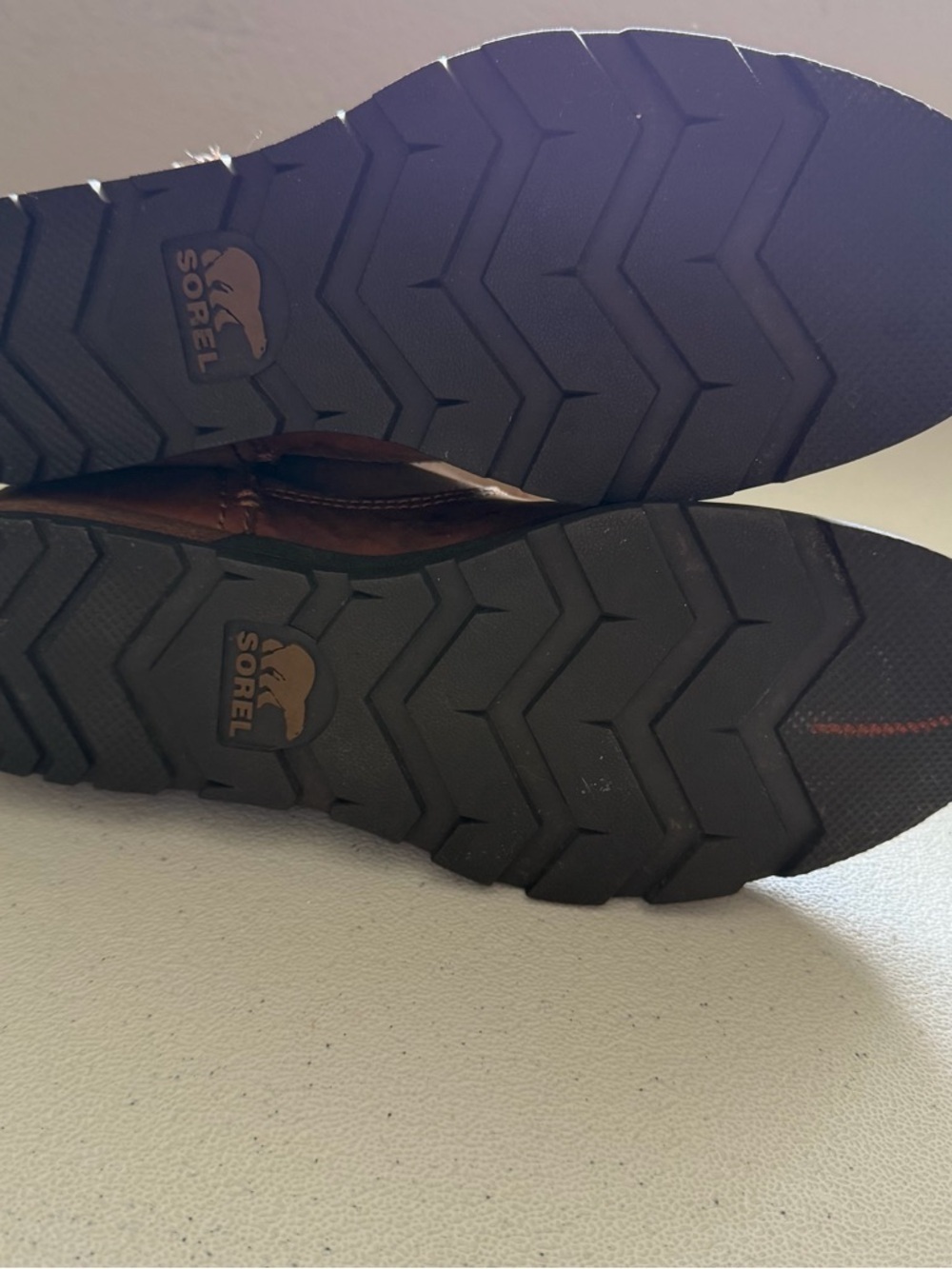 Sorel Major Pull On boots for women in a brown suede and leather design. - Picture 5 of 5